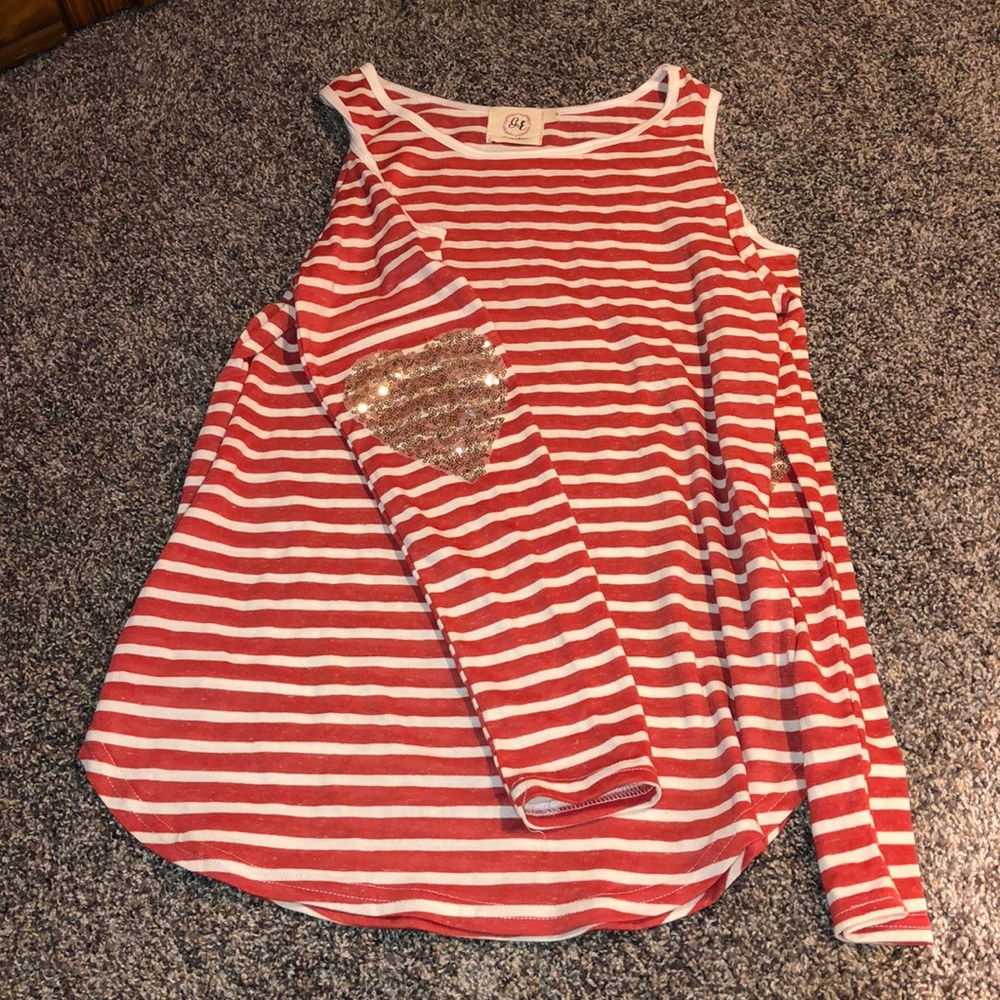 Cold shoulder long sleeve tunic-type